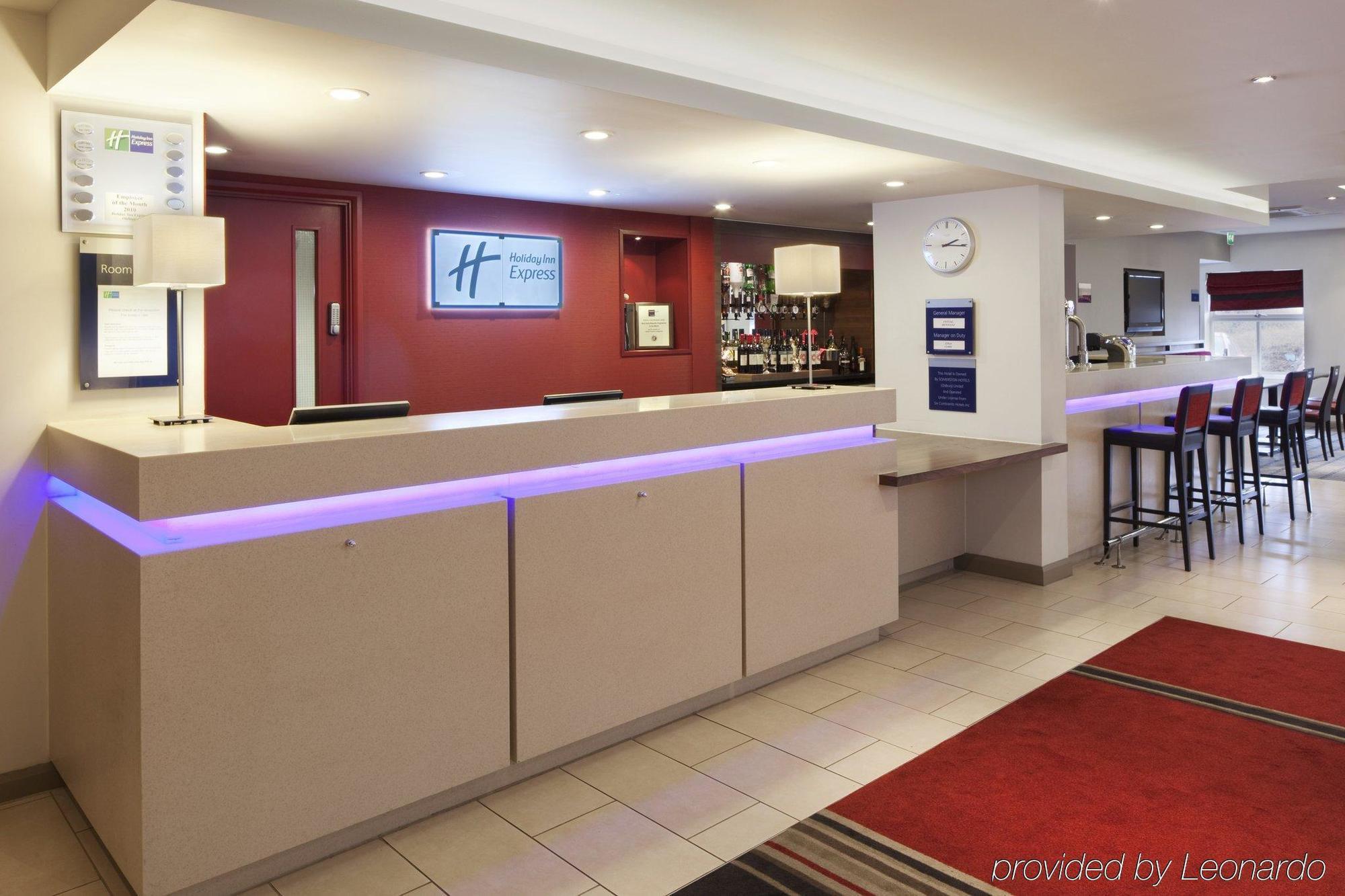 Holiday Inn Express Birmingham Oldbury By Ihg Dış mekan fotoğraf