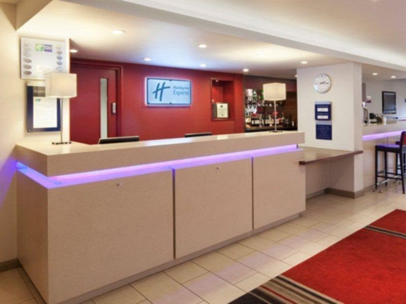Holiday Inn Express Birmingham Oldbury By Ihg Dış mekan fotoğraf
