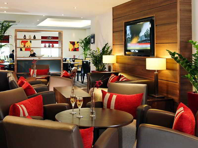 Holiday Inn Express Birmingham Oldbury By Ihg Dış mekan fotoğraf